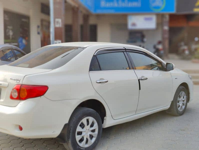 Toyota Corolla XLI 2010 3