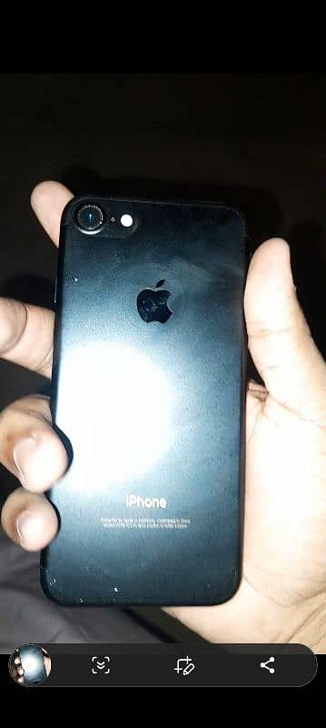 iphone 7 10/10 condition 32 3