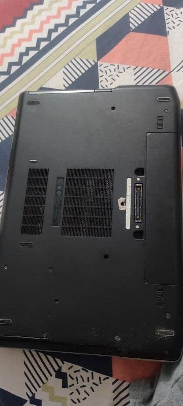 Dell latitude E6520 1