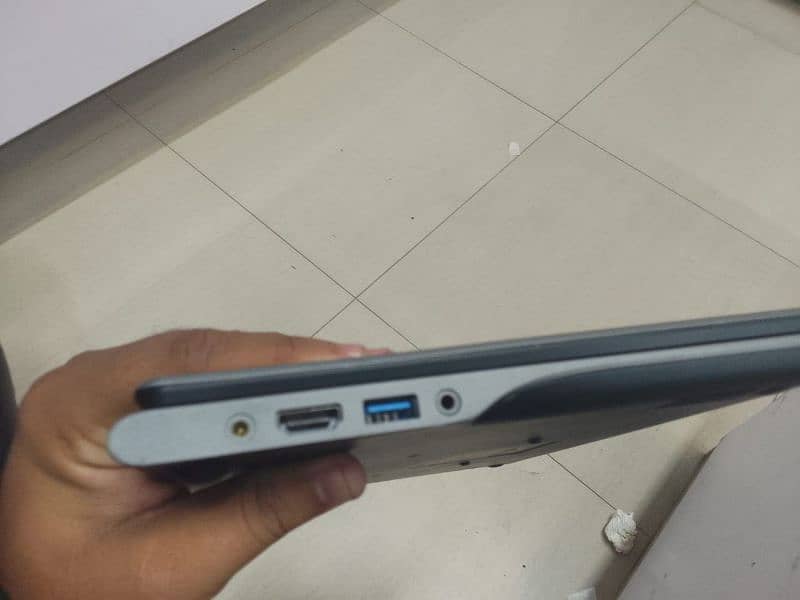 Acer Laptop | Chrome Book| Model c740| 3