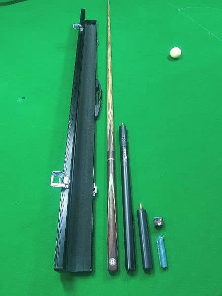 Master Tournament Cue And Box, Extantions 1