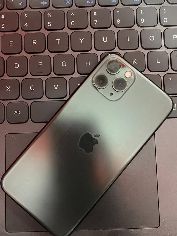 iphone 11 pro 2