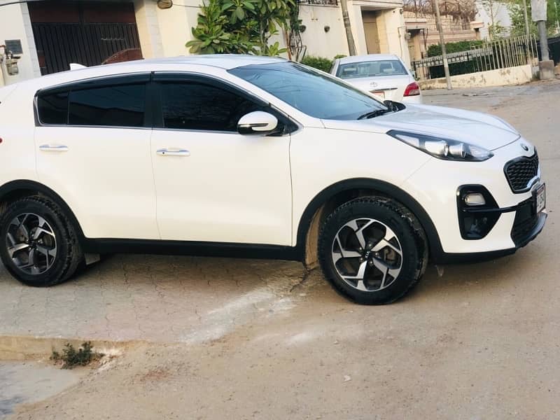 KIA Sportage 2021 1