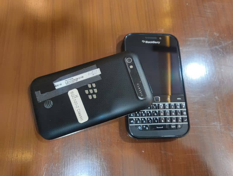 Blackberry Classic Q20 8