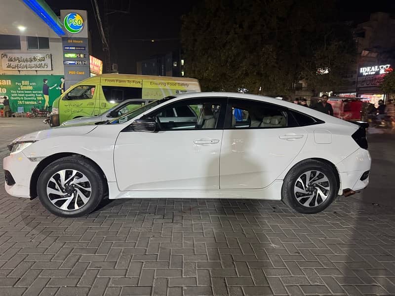 Honda Civic Oriel 2019 8