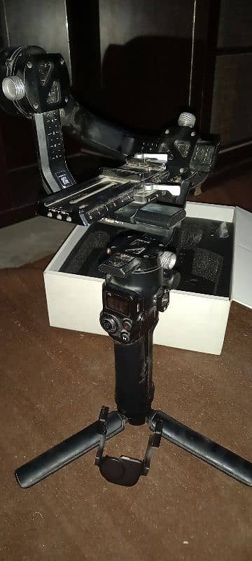 "Used DJI RSC-2 Gimbal – Excellent Condition, Urgently for Sale!" 4