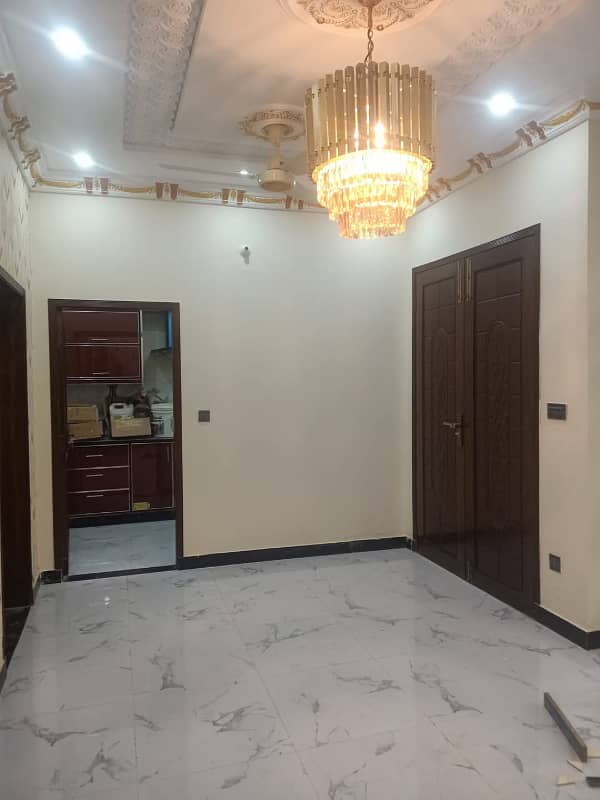 5 Marla double storey House for rent Khan village Road Multan 2