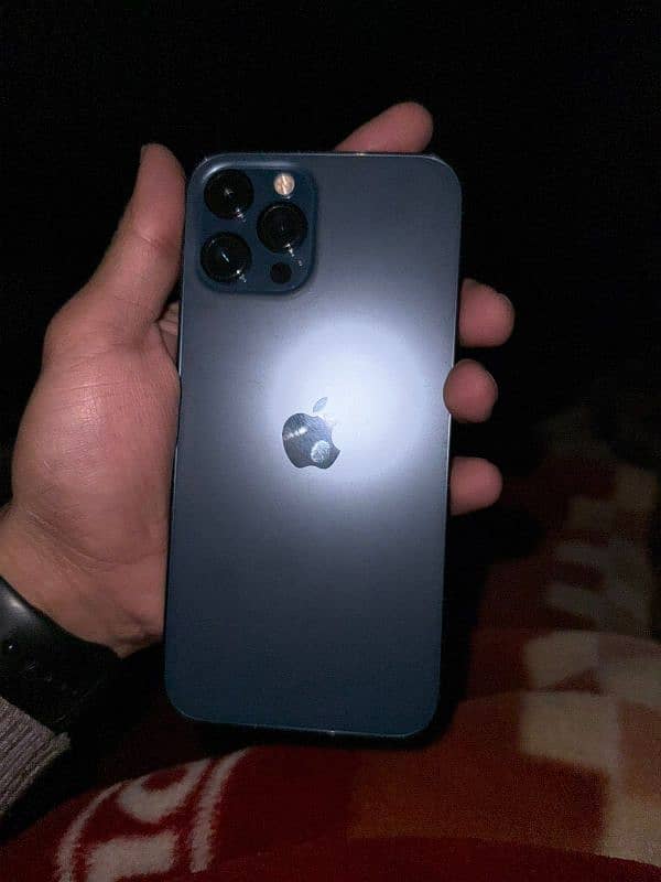 IPhone 12 Pro Max JV 128 Gb Blue colour 2