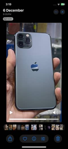 i phone 11pro 256gb with box green colour  10/10 condition