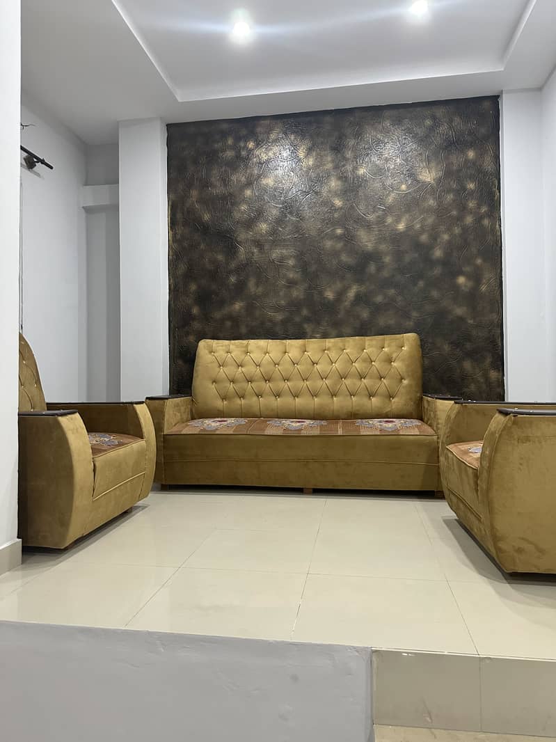 Furnished Flat for sale in Bahria Town phase 7 Wallayat complex 3