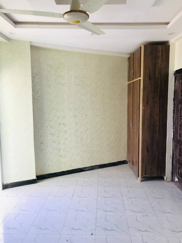 One Bedroom Apartment Available For Sale 5