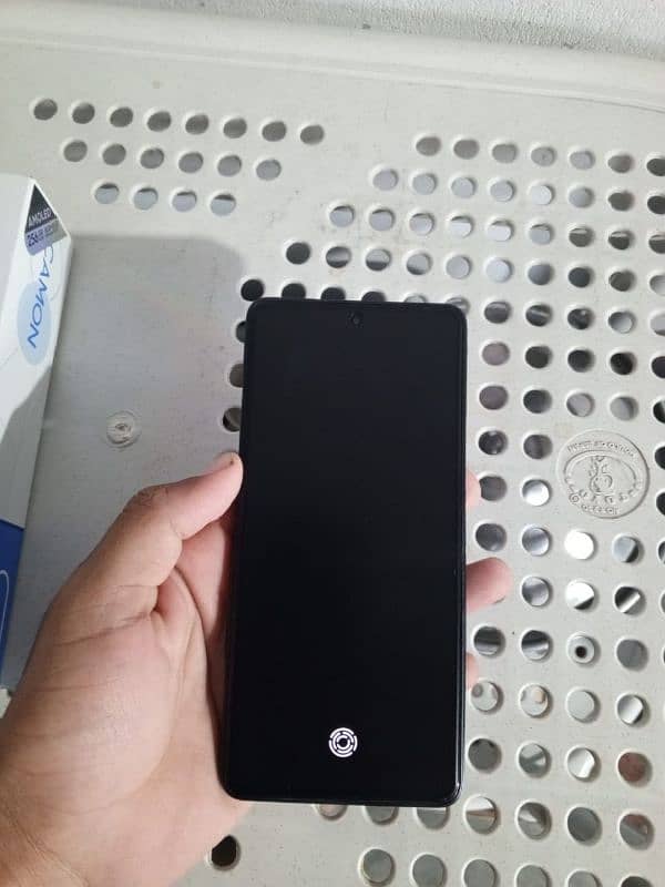 Tecno Camon 20 pro 8+8/256 10/10 Condition 7