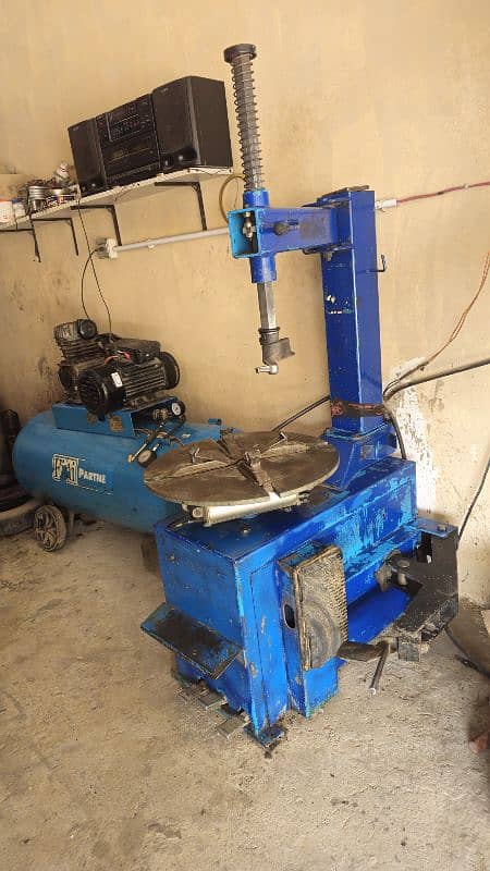 air compressor and tyres machine for sale 1