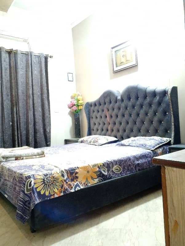 FURNISHED UPPER PORTION FAMILIES FOR RENT IN JOHAR TOWN LAHORE 0