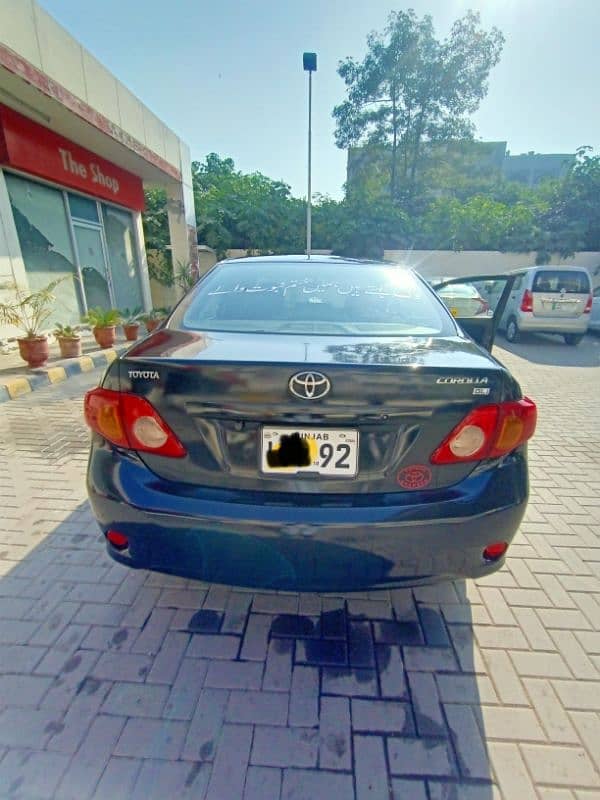 Toyota Corolla GLI 2010 1