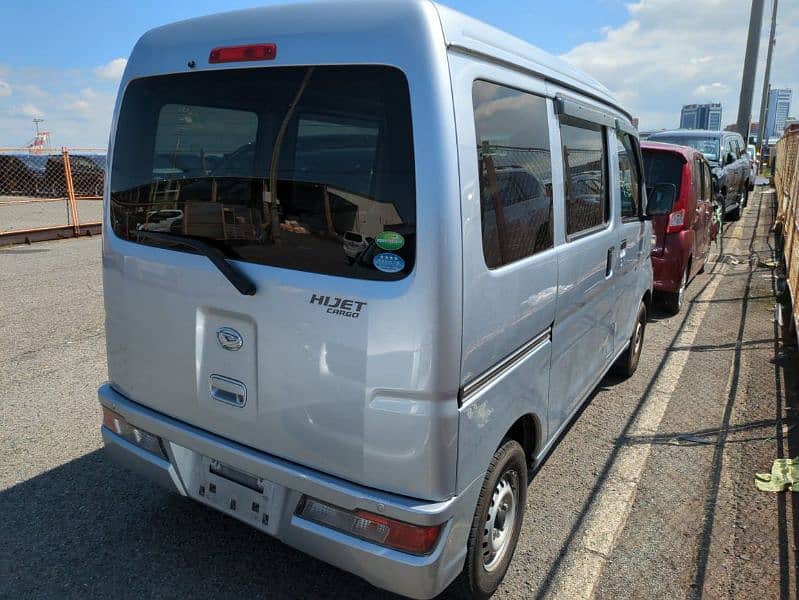 Daihatsu Hijet 2020/2024 fresh clear 9