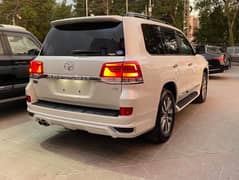 Toyota Land Cruiser 2019 zx