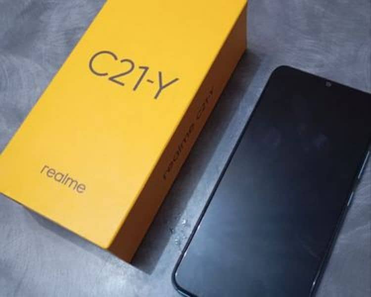 Realme c21 y with original box and charger 1