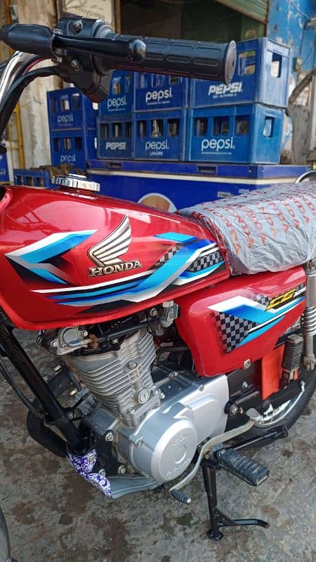 Honda 125 24 model brand new showroom condition 03446464638 15