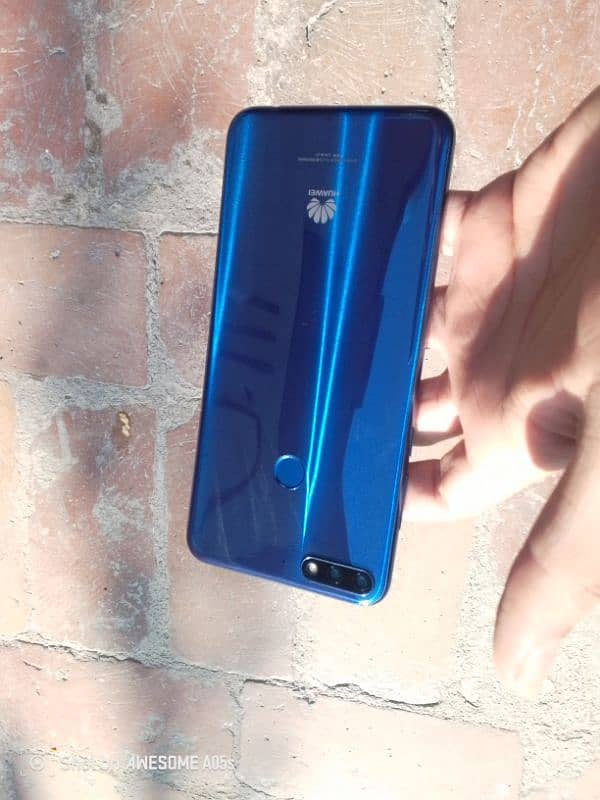 HUWEI Y7 PRIME 2019 1