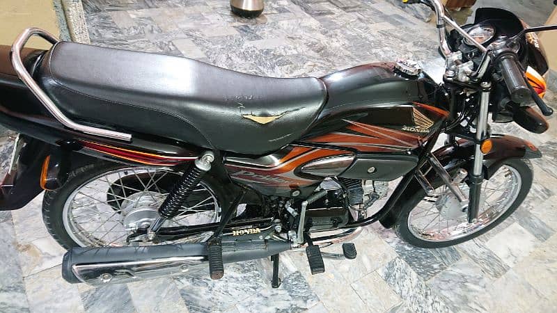 Honda pridor black antique pice total jeniun 3