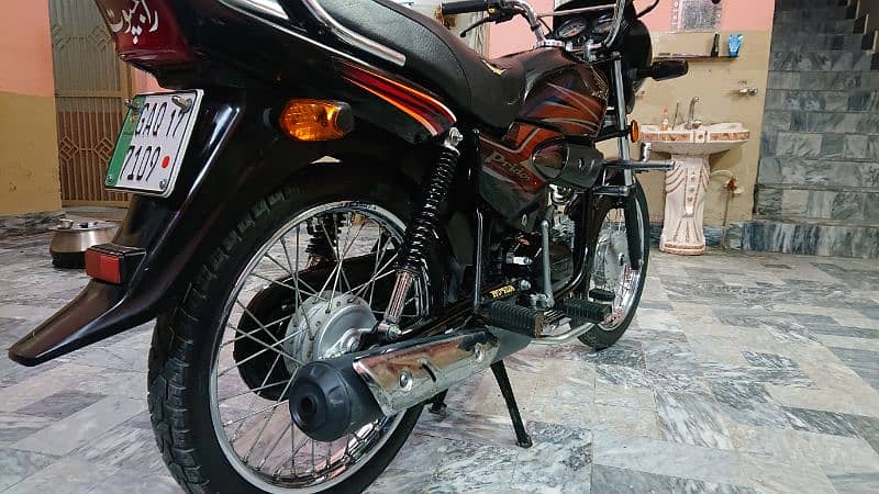 Honda pridor black antique pice total jeniun 7