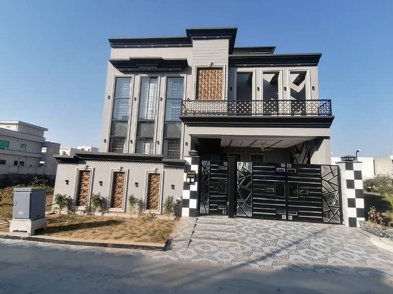 Get Your Dream Prime Location House In DC Colony - Bolan Block Gujranwala 2