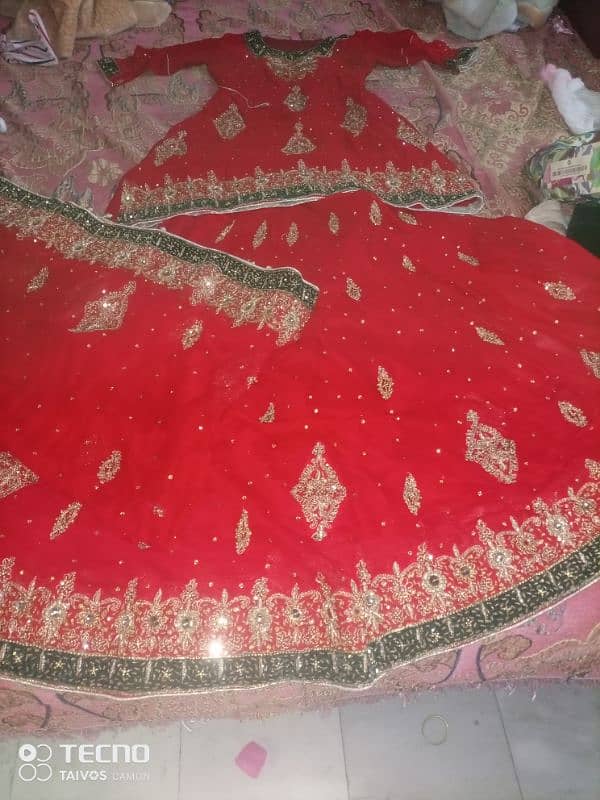 beautiful red lehnga for bridal same like new with box packing 4