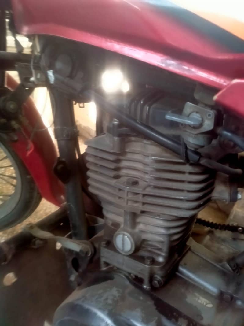 Honda CG125 total geniun condition 7