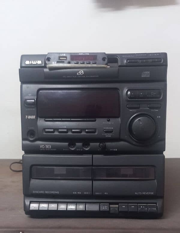 Aiwa japani deck 110 with 220 converter supply 0