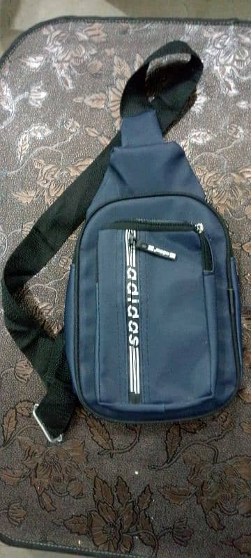 Small traveling bag 0