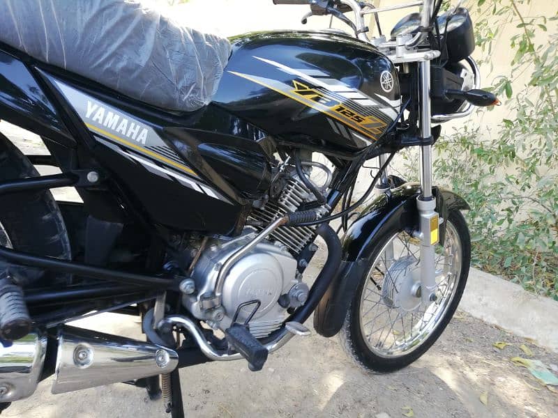 Yamaha yb 125z less used 10k running Sheesha condition ybz ybr 150 110 3