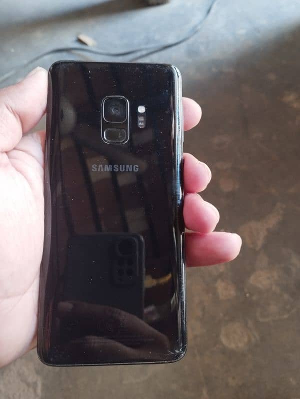 Samsung S9 100% Original 10 by 10 0