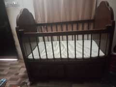 baby cot