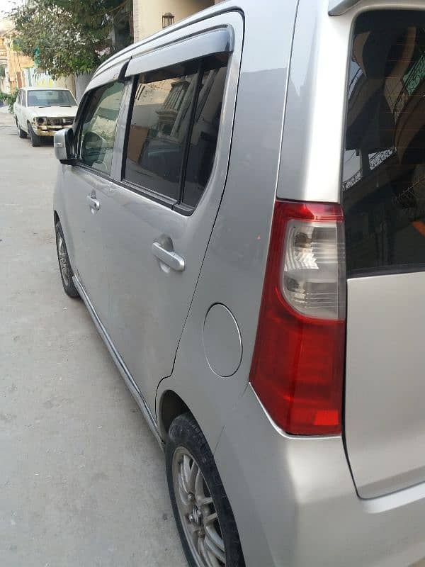 Suzuki Wagon R 2013 6