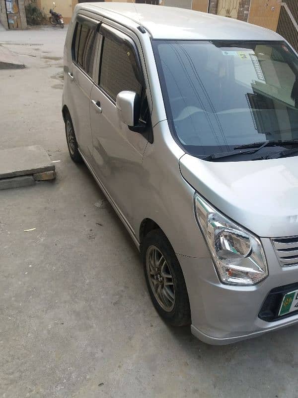 Suzuki Wagon R 2013 8