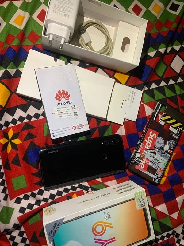 huawei y9 prime Dual sim 10/10 4