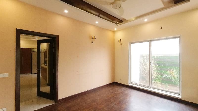 Ready To sale A House 1 Kanal In State Life Phase 1 - Block B Lahore 12