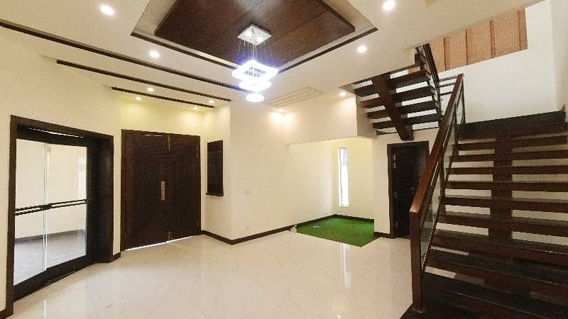 Ready To sale A House 1 Kanal In State Life Phase 1 - Block B Lahore 25