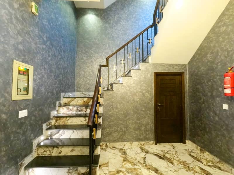 Ready To Sale A House 10 Marla In Bahria Town - Jasmine Block Lahore 23