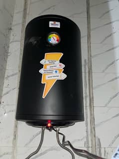 electric geyser brand new condition