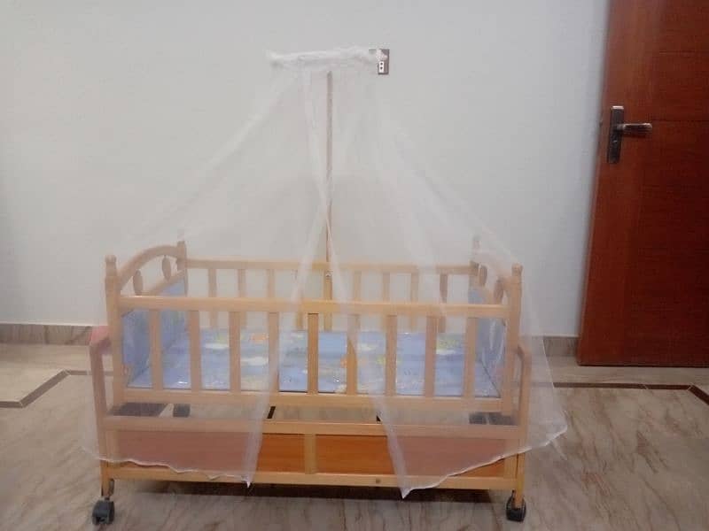 New born baby Cot 1