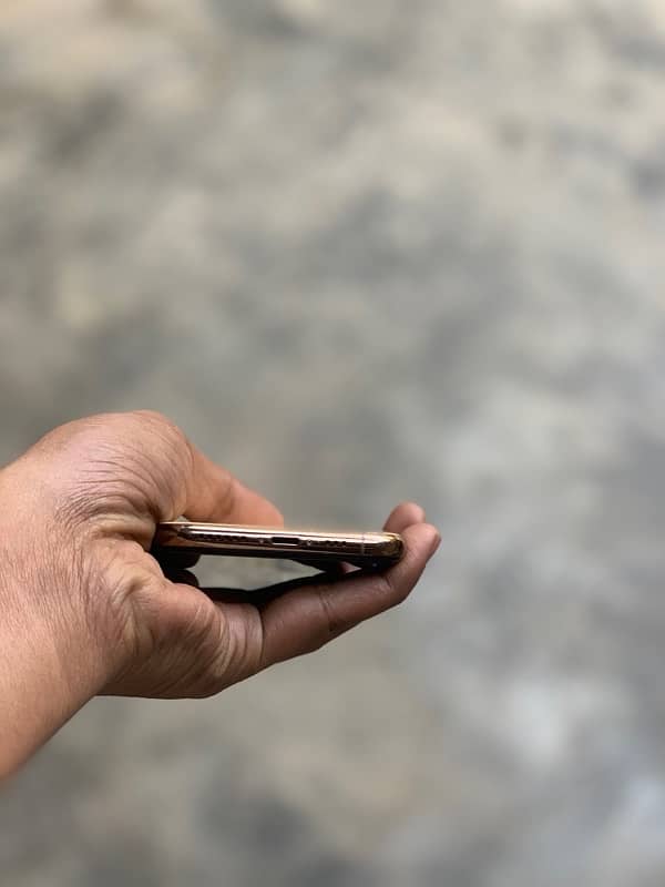 IPhone Xs pta approved 1