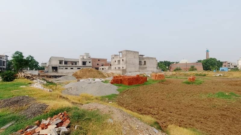 1 Kanal Plot For Sale - In Etihad Town Phase 1 22