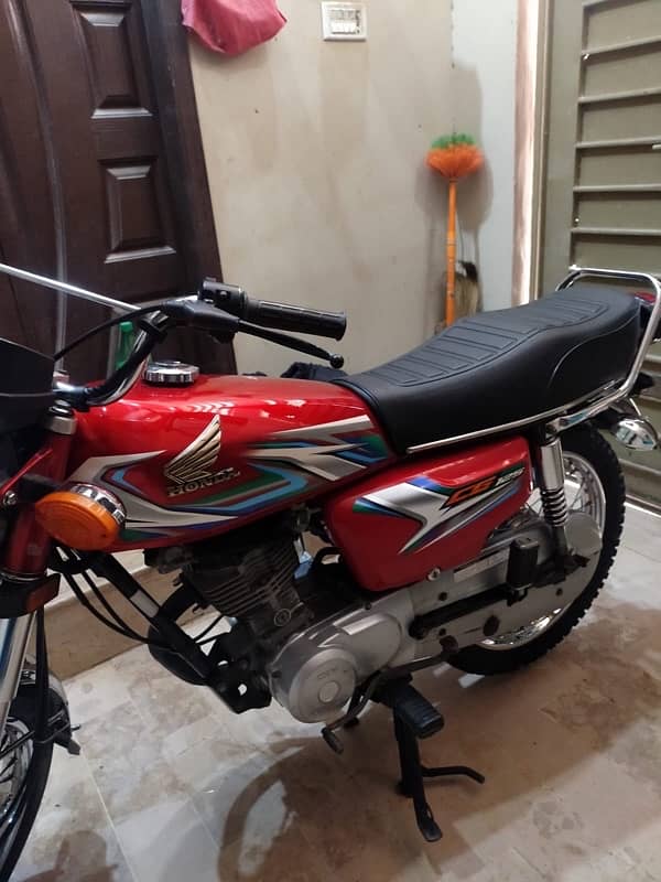 Honda 125 2023 7th month 1