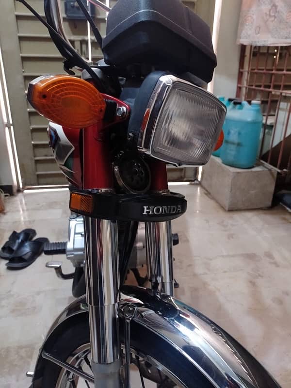 Honda 125 2023 7th month 8