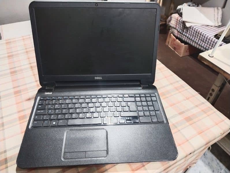 dell core i3 4th generation. . 4gb ram 500 hard 0