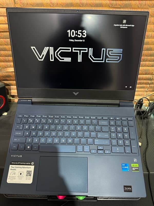 Hp victus 15  4 months used 1