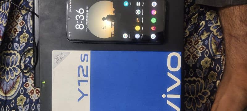 vivo y12s 3