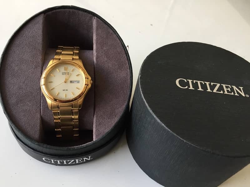 CITIZEN WATCH (GOLDEN COLOUR) 1